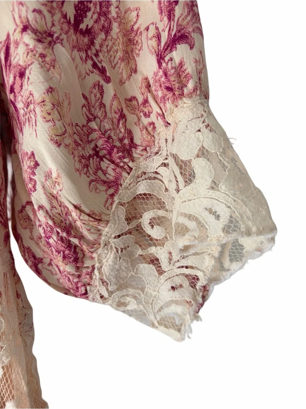 Free People Lucie NWTs Pink Cream Lace Mini Floral Dress size 6